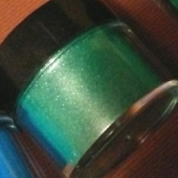 Aqua Green Loose Sparkle Eyeshadow Powder Cosmetic Grade Mica Nail Art Pigment - Picture 2 of 4